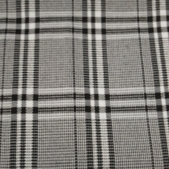 Little skirt - Picture 3 of 3